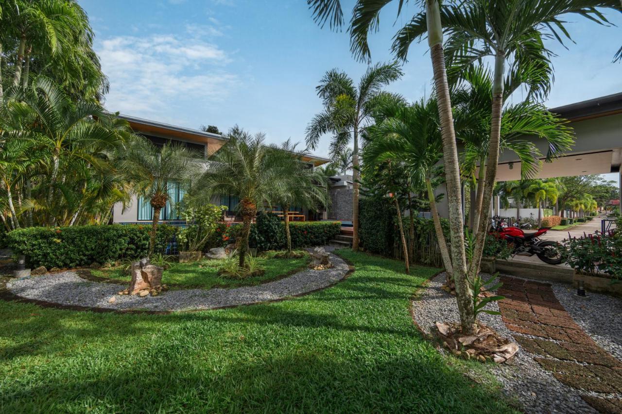 Villa Baan Bua Estate By Tropiclook Nai Harn Esterno foto