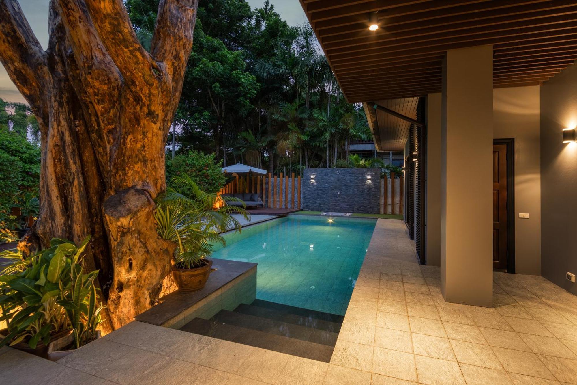 Villa Baan Bua Estate By Tropiclook Nai Harn Esterno foto