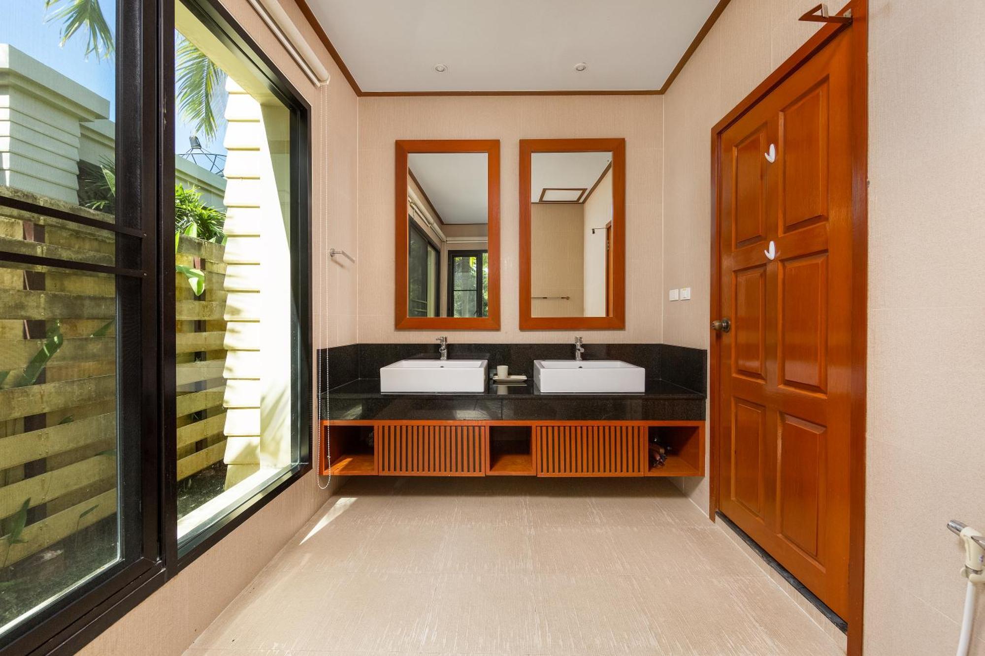 Villa Baan Bua Estate By Tropiclook Nai Harn Esterno foto
